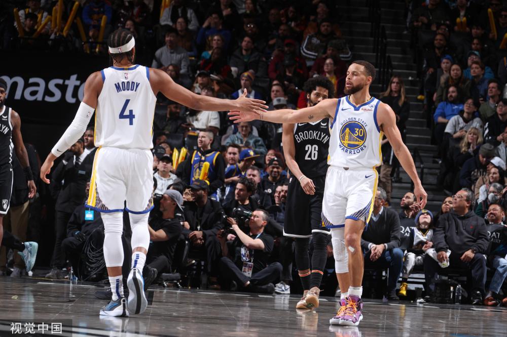 这场比赛必 这场比赛必